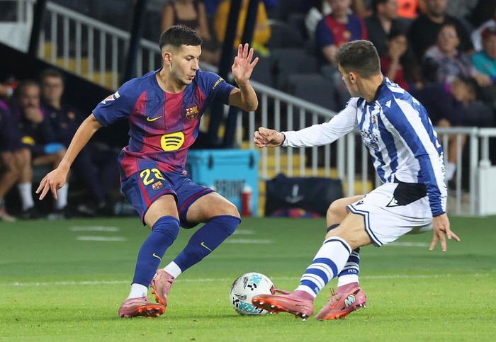 LOL全球比赛 -巴塞罗那德国馆手绘分析图